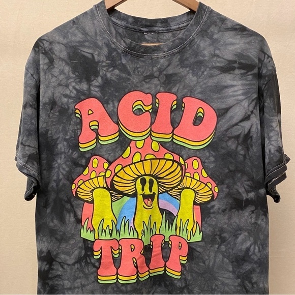 Spencer’s Acid Trip Mushroom Psychedelic T Shirt Gray Colorful Mens Size Large - Picture 3 of 8